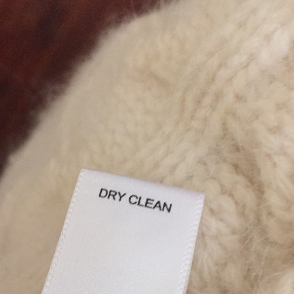 - Banana Republic poncho 100% angora sizes xs - Picture 6 of 6